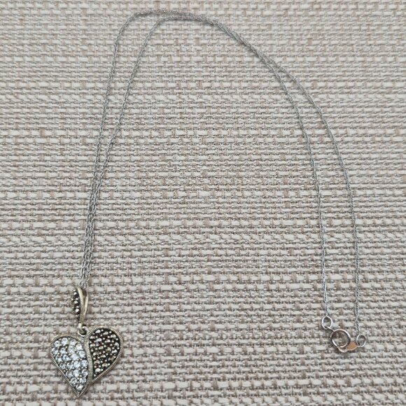18 Inch Sterling Silver Marcasite And Cubic Zirconia Heart Necklace A5899 - Picture 1 of 8